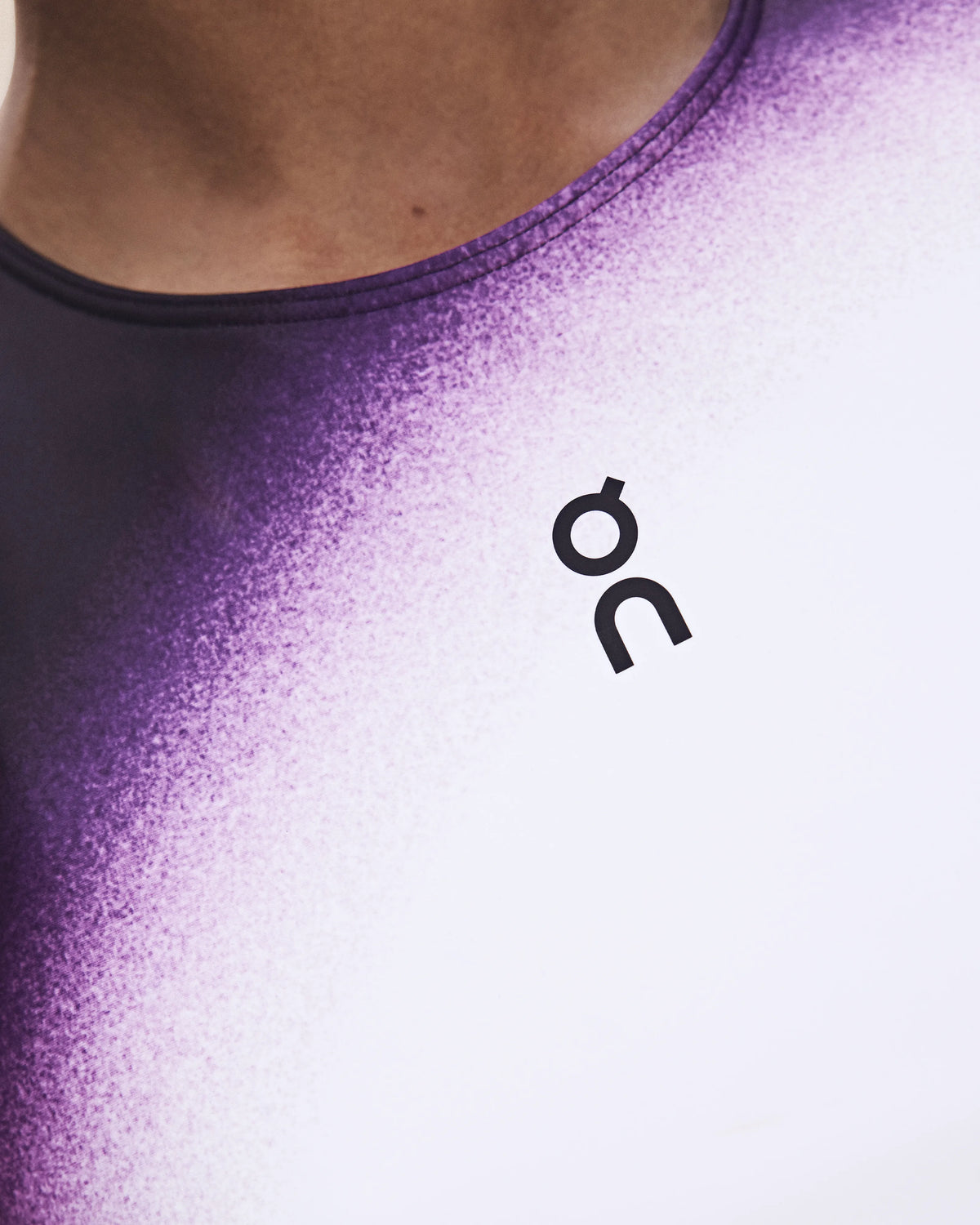 White | Cassis