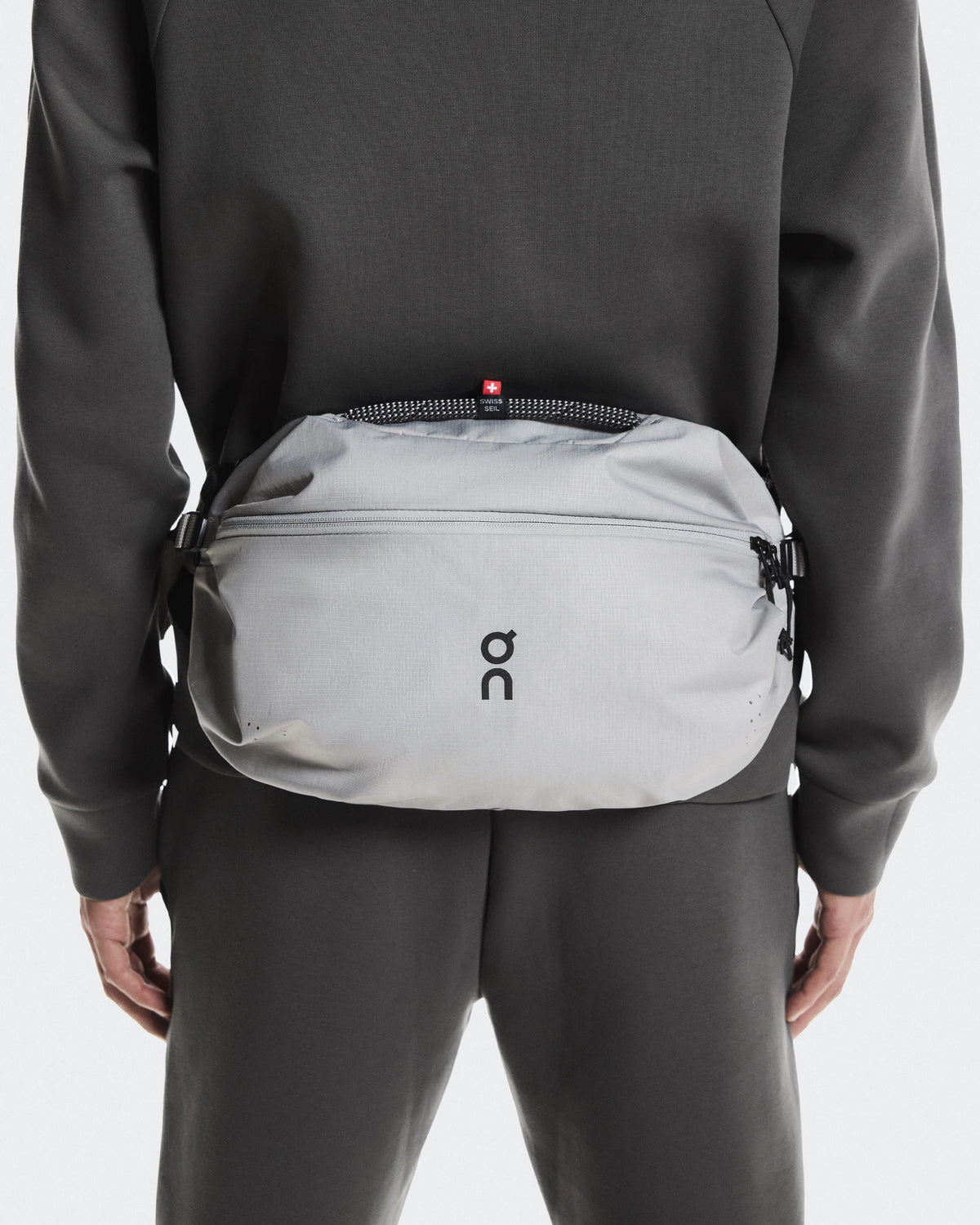 Glacier | Black