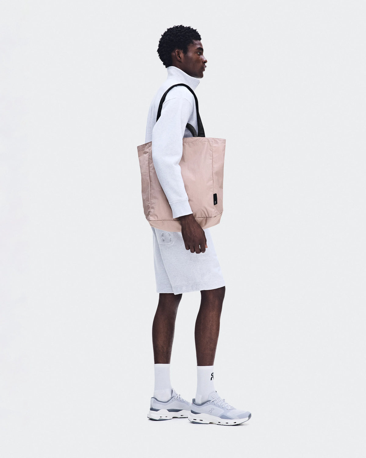 Biscuit | Black