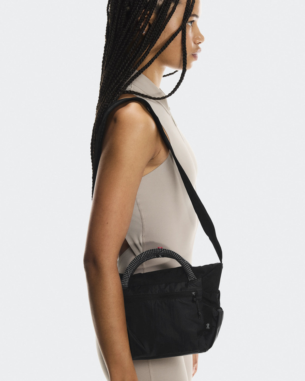 Black | Magnet