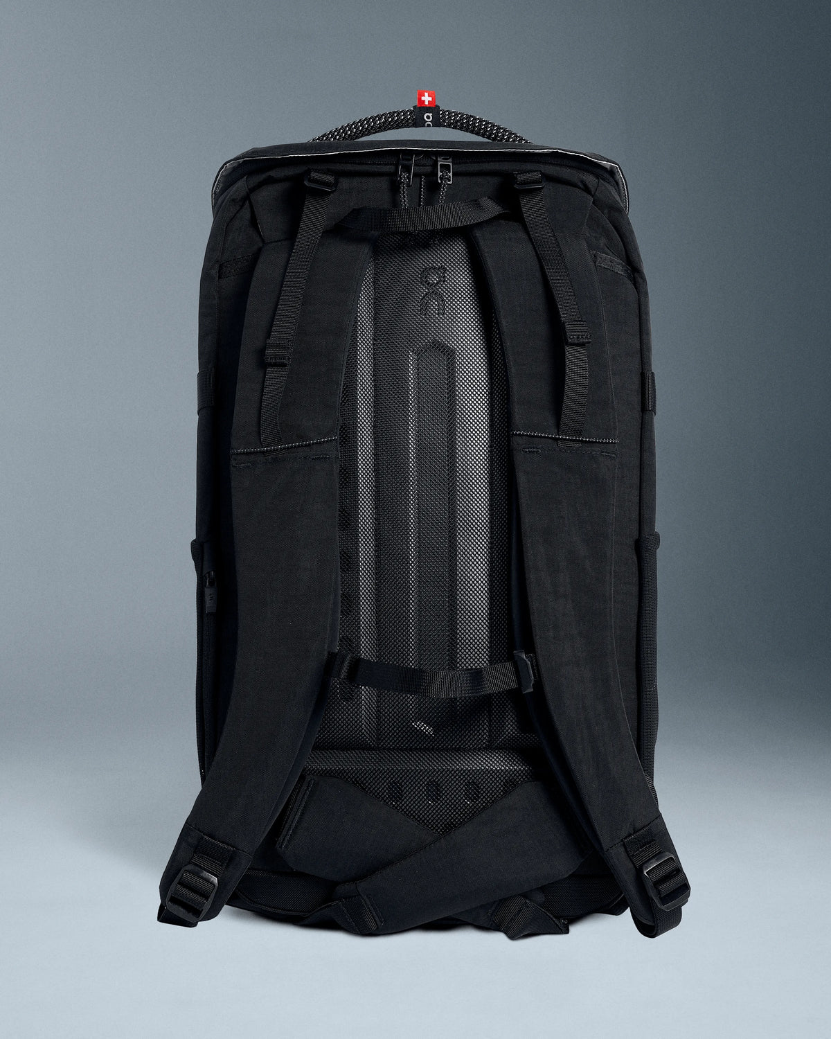 Black | Magnet