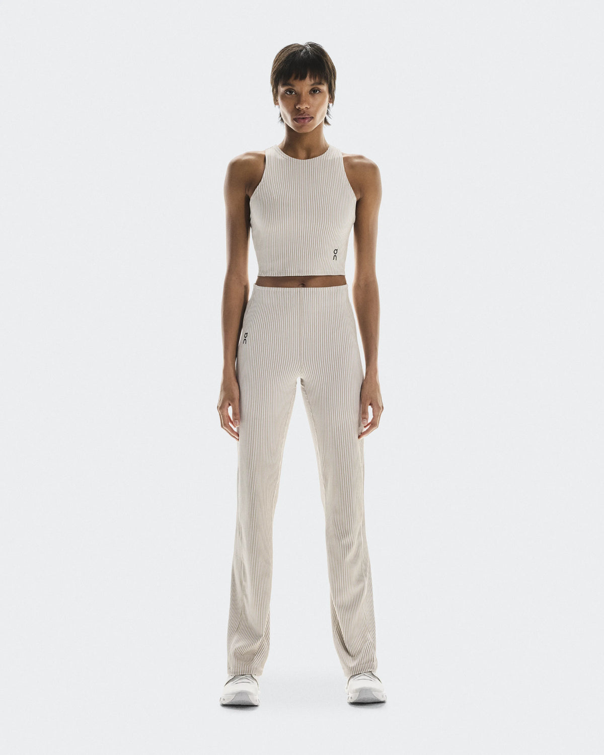 Desert | White