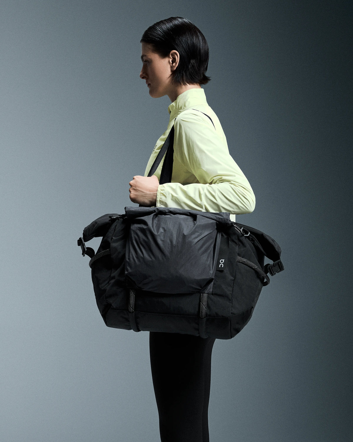 Black | Magnet