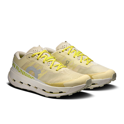 Pelican | White